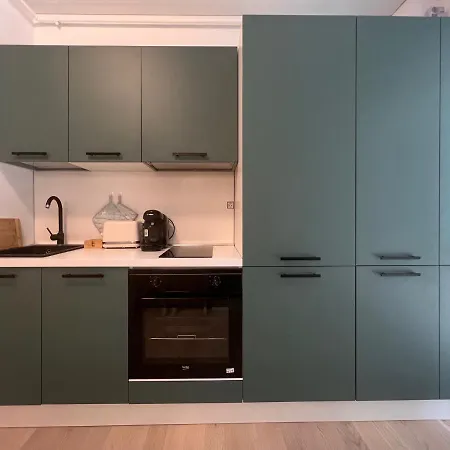 Black Sea - Madrid Apartment *
