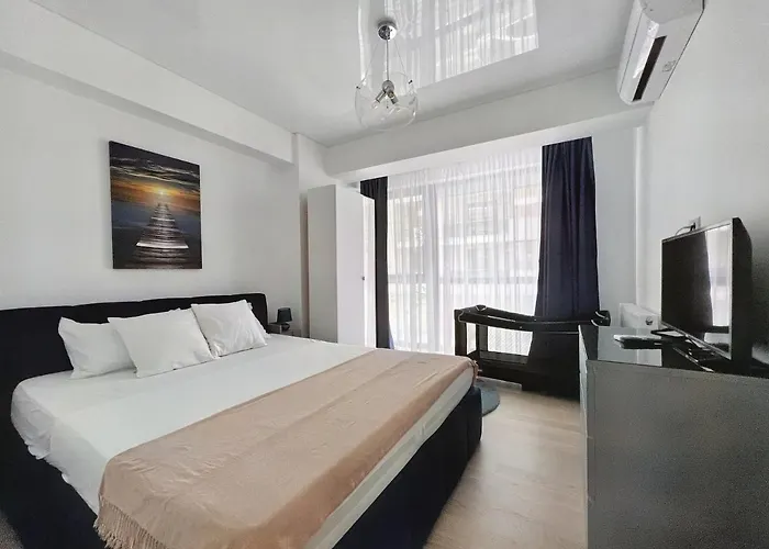 Black Sea - Madrid Διαμέρισμα